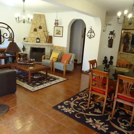 Casa Da Ribeira 펜션 세심브라