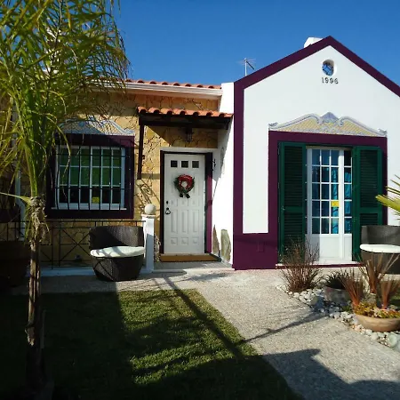 Holiday home Casa Da Ribeira Sesimbra